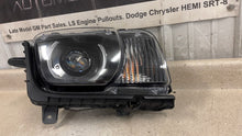 Load image into Gallery viewer, 10 15 Camaro SS Passenger Headlight Xenon HID Right OEM GM 20981022 RH 26K