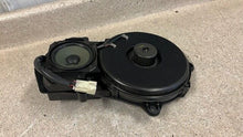 Load image into Gallery viewer, 97 04 Corvette Z06 C5 Front Driver Passenger Door Speaker Bose OEM 10290826 GM