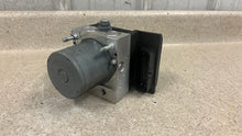 Load image into Gallery viewer, 2010 2013 Chevrolet Camaro SS ABS Brake Pump Module OEM GM 92246444 45K