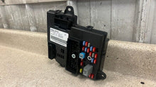 Load image into Gallery viewer, 08 13 Corvette C6 Z06 BCM Body Control Module Assembly GM 20934684 DELPHI 54K