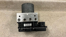 Load image into Gallery viewer, 10 13 Corvette C6 Anti Lock Brake Pump ABS Module GM Brakes 20918428