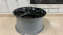 Load image into Gallery viewer, 00 04 Chevrolet Corvette C5 Rear Speedline 18x9.5 Wheel Rim GM 9594182 Black 18'