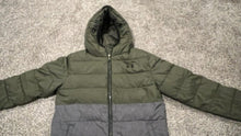 Load image into Gallery viewer, Under Armour Puffer Coldgear Winter Coat Boys Size Youth Large Green/Grey Loose