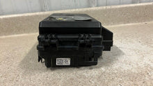 Load image into Gallery viewer, 2005 2007 Corvette C6 Engine Under Hood Fuse Box Block OEM GM 21996326 Z06 ZR1