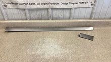 Load image into Gallery viewer, 10 15 Chevy Camaro SS Gray Glossy Dash Trim 2 Pieces OEM GM 92245216 92240104