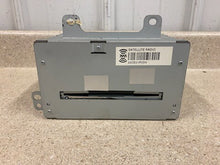 Load image into Gallery viewer, 2008 2011 Cadillac CTS CTSV Nav Head Unit Receiver 20880268 GM OEM AM FM
