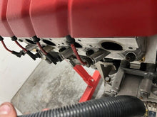 Load image into Gallery viewer, LS7 427ci Dry Sump Engine Pullout WARRANTY 600HP 55K MILES, FREE SHIPPING!! 7.0L