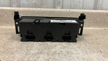 Load image into Gallery viewer, 05 13 Corvette Z06 C6 Climate HVAC Control Switches AC Heat OEM GM 25938052