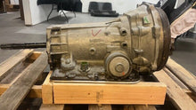 Load image into Gallery viewer, 97 04 C5 CORVETTE 4L60e AUTOMATIC TRANSMISSION ASSEMBLY GM OEM 81K 24211642