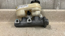 Load image into Gallery viewer, 05 08 Chevrolet Corvette C6 Brake Master Cylinder OEM GM 18016548 5K MILES!