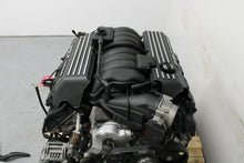 Load image into Gallery viewer, Dodge 6.4L 392 Hemi SRT8 Engine & 5 Speed Automatic Pullout 470HP 96k MILES!