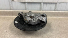 Load image into Gallery viewer, 10 15 Camaro SS ZL1 RH Passenger Side Rear Spindle GM Knuckle Hub Right 14K