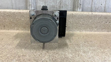 Load image into Gallery viewer, 12 15 Chevrolet Camaro SS ZL1 ABS Anti Lock Brake Pump Module GM 22914250 81K