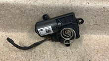 Load image into Gallery viewer, 15 23 Challenger Charger SRT Passenger Exhaust Valve Actuator 68505893AA Right