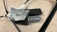 Load image into Gallery viewer, 05 13 Corvette C6 Front Passenger Window Regulator Motor OEM GM 25815796 18K RH