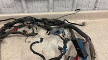 Load image into Gallery viewer, 1999 2000 C5 Corvette LS1 OEM GM Engine Wiring Harness Assembly 84K Automatic