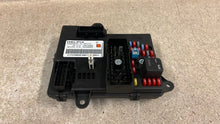 Load image into Gallery viewer, 2008 2013 Corvette C6 Z06 BCM Body Control Module Assembly GM 25879086 21K