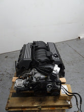Load image into Gallery viewer, Dodge 6.4L 392 Hemi SRT8 Engine & ZF 8 Speed Automatic Pullout 485HP 78k MILES!