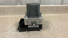 Load image into Gallery viewer, 2010 2013 Chevrolet Camaro SS ABS Brake Pump Module OEM GM 92246444 45K