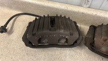 Load image into Gallery viewer, 1997 2004 Chevrolet C5 Corvette Z06 Front Brake Calipers Brakes OEM LH RH