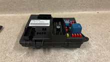 Load image into Gallery viewer, 2008 2013 Corvette C6 Z06 BCM Body Control Module Assembly GM 20934684 52K Fob