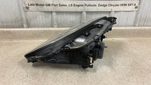 Load image into Gallery viewer, 05 13 C6 Corvette Z06 Passenger Headlight Assembly GM 20789680 Silver Right NICE