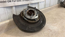 Load image into Gallery viewer, 10 15 Camaro SS LH Driver Side Rear Spindle Assembly GM Knuckle Hub Left LH