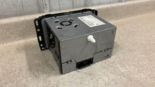 Load image into Gallery viewer, 07 13 Chevrolet Silverado Sierra Radio Stereo OEM GM 25782841 Audio CD Player