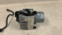 Load image into Gallery viewer, 2003 2004 C5 Corvette OEM ABS ANTI LOCK BRAKE PUMP MODULE PB Code 10331728