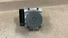Load image into Gallery viewer, 10 13 Corvette C6 Anti Lock Brake Pump ABS Module GM Brakes 20918428 3K MILES