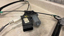 Load image into Gallery viewer, 05 13 Corvette C6 Front Passenger Window Regulator Motor OEM GM 25815796 56K RH