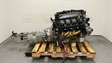 Load image into Gallery viewer, Dodge 6.4L 392 Hemi SRT8 Engine & 6 Speed Manual TR6060 Pullout 470HP 91K MILES