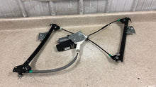 Load image into Gallery viewer, 05 13 Corvette C6 Front Passenger Window Regulator Motor OEM GM 25815796 5K RH