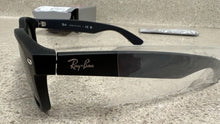 Load image into Gallery viewer, RAY-BAN RB2132 Black Frame Sunglasses New Wayfarer Unisex Green Lens Case NEW