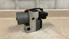 Load image into Gallery viewer, 99 02 Firebird Camaro ABS 4 Channel Anti Lock Brake Pump Module GM 10423623