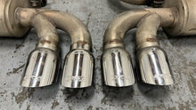 Load image into Gallery viewer, 97 04 C5 Corvette Corsa Performance Sport 2.5'' Axle-Back 3.5'' Twin Tips 14111