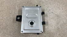 Load image into Gallery viewer, 13 14 Chevrolet Camaro SS Fuel Pump Control Module OEM GM 22874299 FSCM 33K