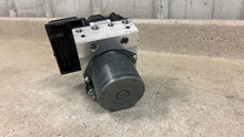 Load image into Gallery viewer, 10 13 Corvette C6 Anti Lock Brake Pump ABS Module GM Brakes 20918428 3K MILES
