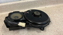 Load image into Gallery viewer, 97 04 Corvette Z06 C5 Front Driver Passenger Door Speaker Bose OEM 10290826 GM
