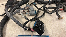 Load image into Gallery viewer, 1999 2000 C5 Corvette LS1 OEM GM Engine Wiring Harness Assembly 84K Automatic