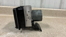 Load image into Gallery viewer, 2005 2006 Pontiac GTO ABS Anti Lock Module Brake Control Pump GM 92211444