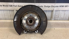 Load image into Gallery viewer, 10 15 Camaro SS RH Passenger Side Rear Spindle GM Knuckle Hub Right 92239046 26K