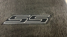 Load image into Gallery viewer, 2010 2015 Chevrolet Camaro SS Lloyds Front Rear Left Right Floor Mats GM Black