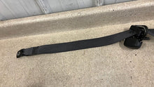 Load image into Gallery viewer, 10 11 Camaro SS Driver Passenger Front Seat Belt Retractor Assembly 14K Pair GM