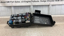 Load image into Gallery viewer, 2008 Corvette C6 Engine Under Hood Fuse Box Block OEM GM 15940756 21K Z06 ZR1