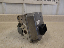 Load image into Gallery viewer, 06 13 Chevrolet Corvette C6 Anti Lock Brake Pump ABS Module OEM GM 15821730 56K