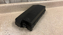 Load image into Gallery viewer, 10 11 Camaro SS Engine Under Hood Fuse Box Block Assembly OEM GM 22765979 59K