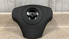 Load image into Gallery viewer, 2013 Chevrolet Corvette 60TH Anniversary Left Driver Wheel GM Bag 3K 22876523