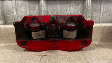 Load image into Gallery viewer, 05 13 Chevrolet Corvette C6 Z06 Front Brake Calipers 6 Piston Set Brakes OEM