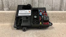 Load image into Gallery viewer, 2008 2013 Corvette C6 Z06 BCM Body Control Module Assembly GM 25879086 63K
